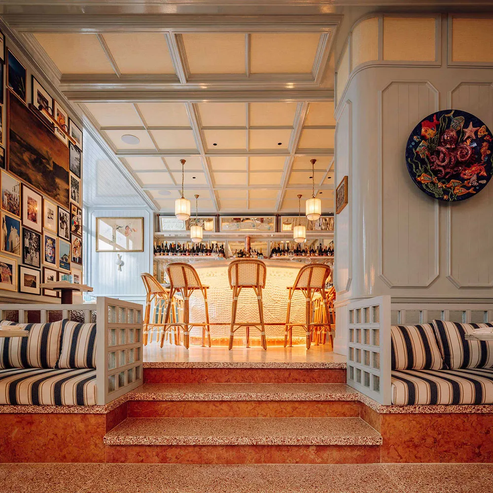 L'âme du voyage et bar de luxe : l'intérieur de l'hôtel The Ivens à Lisbonne - Gallery image 18