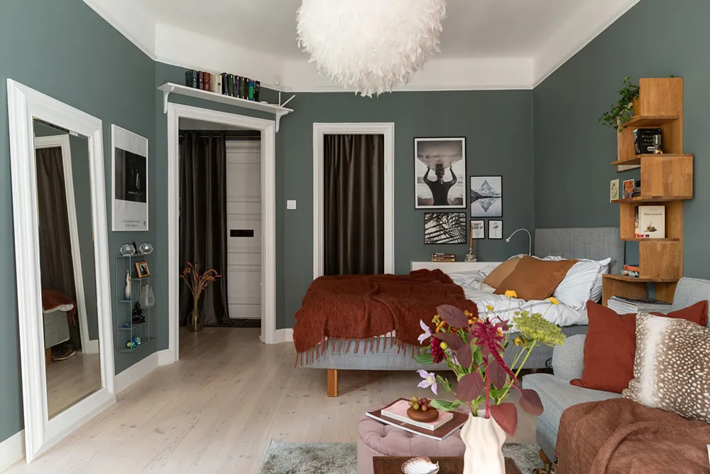 Śmiałe kolory i jesienne nastrój: mały mieszkanie w Sztokholmie (32 m²) - Gallery image 23