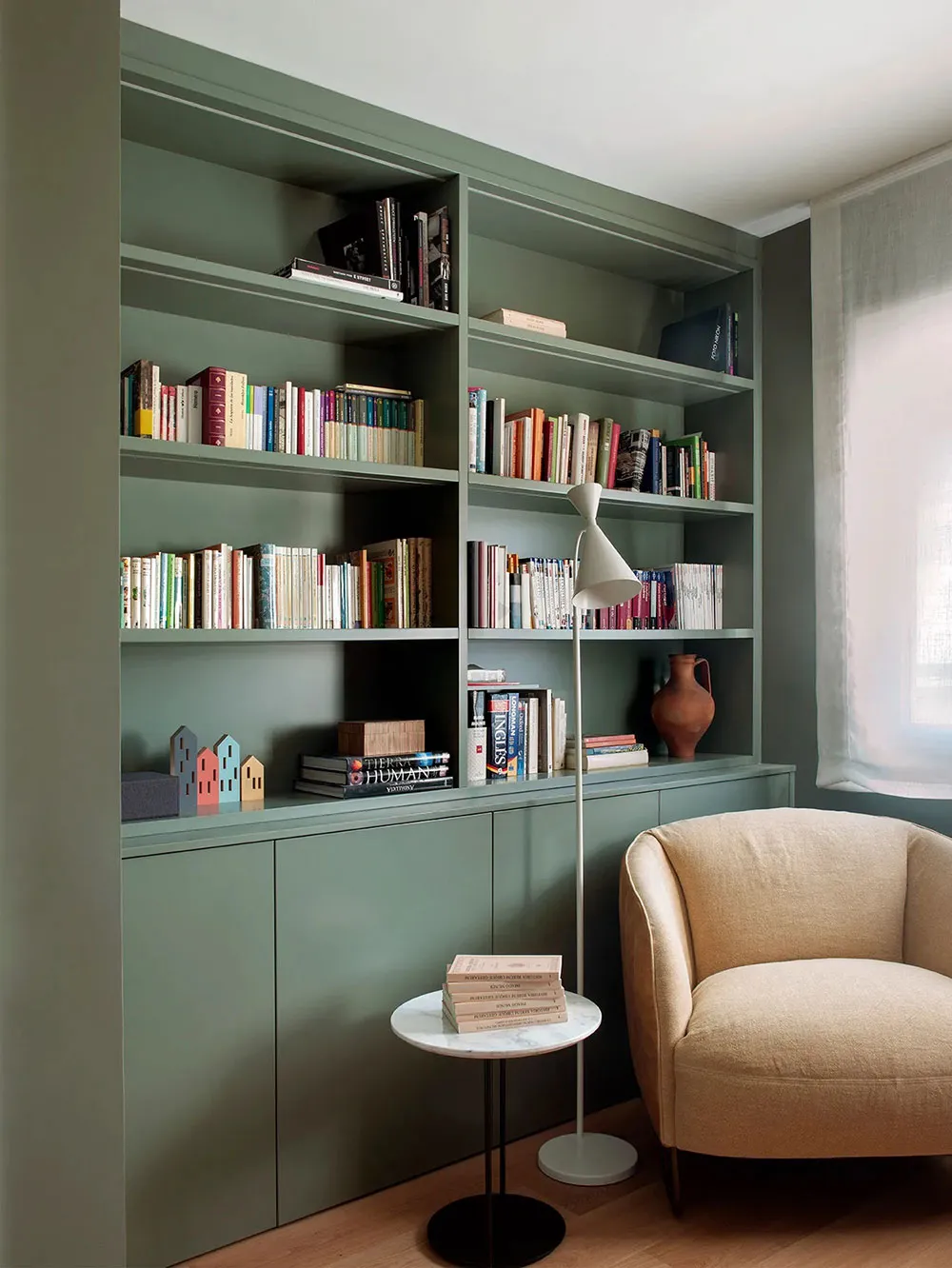 Actualización agradable de un townhouse obsoleto en las afueras de Madrid - Gallery image 20