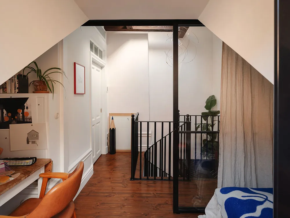 Eklektrischer Interieur einer kleinen skandinavischen Wohnung (63 qm) - Gallery image 16