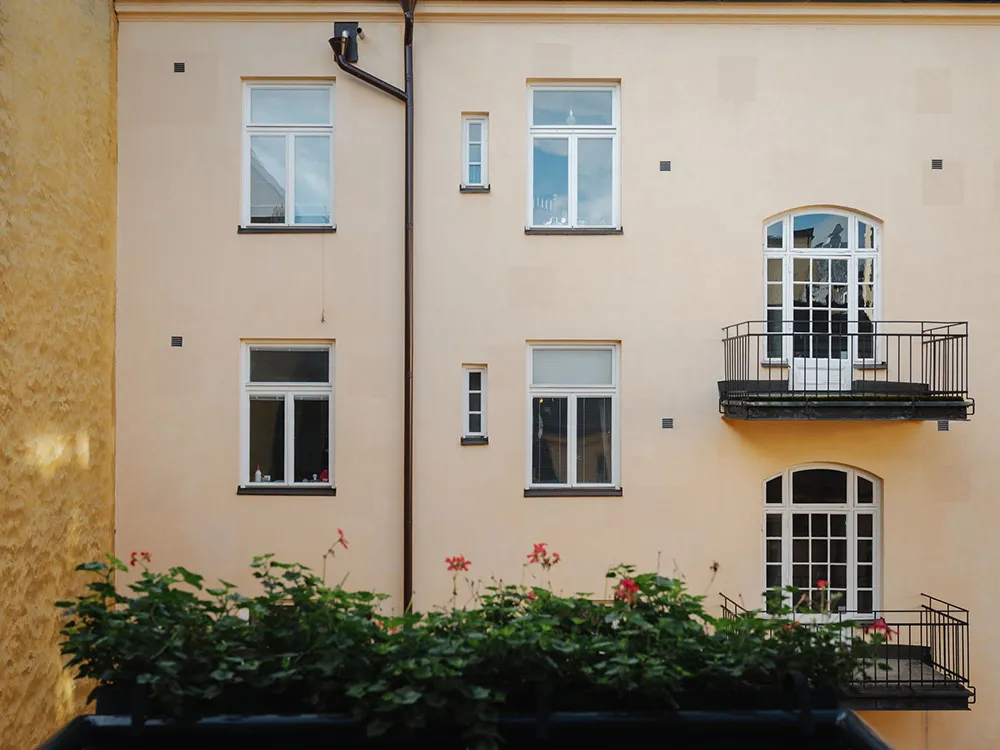 Eklektrischer Interieur einer kleinen skandinavischen Wohnung (63 qm) - Gallery image 27