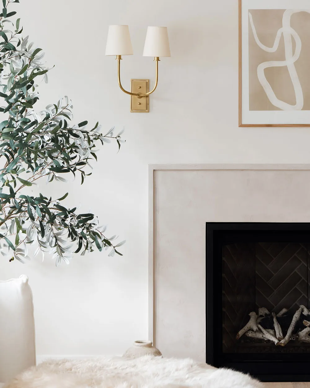 De un espacio aburrido a un acogedor y cálido interior: renovación de la sala de estar en Canadá - Gallery image 4