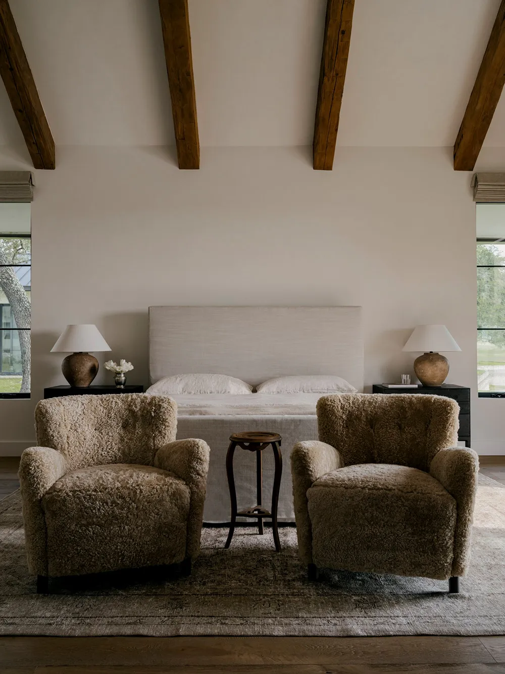 Calm Elegant Country Style in Modern Ranch Design in Texas - Gallery image 23