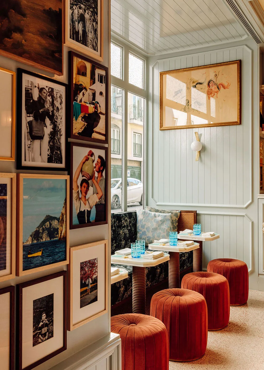 L'âme du voyage et bar de luxe : l'intérieur de l'hôtel The Ivens à Lisbonne - Gallery image 3
