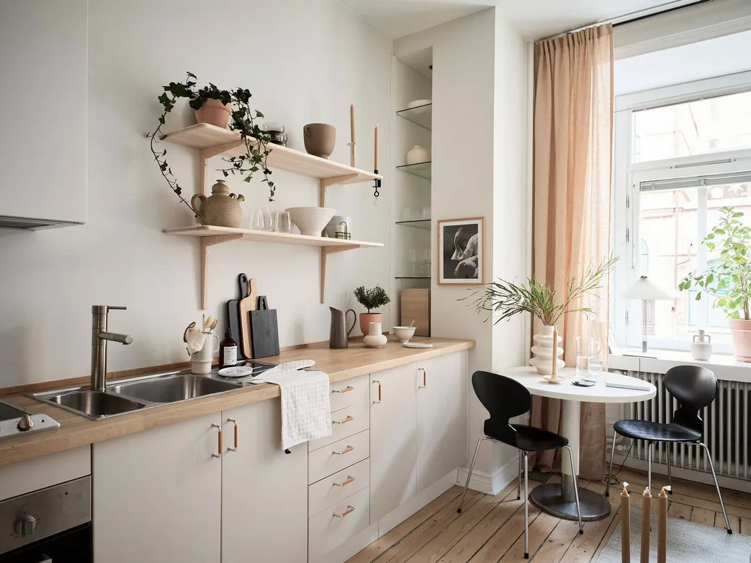 Тепла квартира розміром із кімнату в Швеції (19 м²) - Gallery image 4