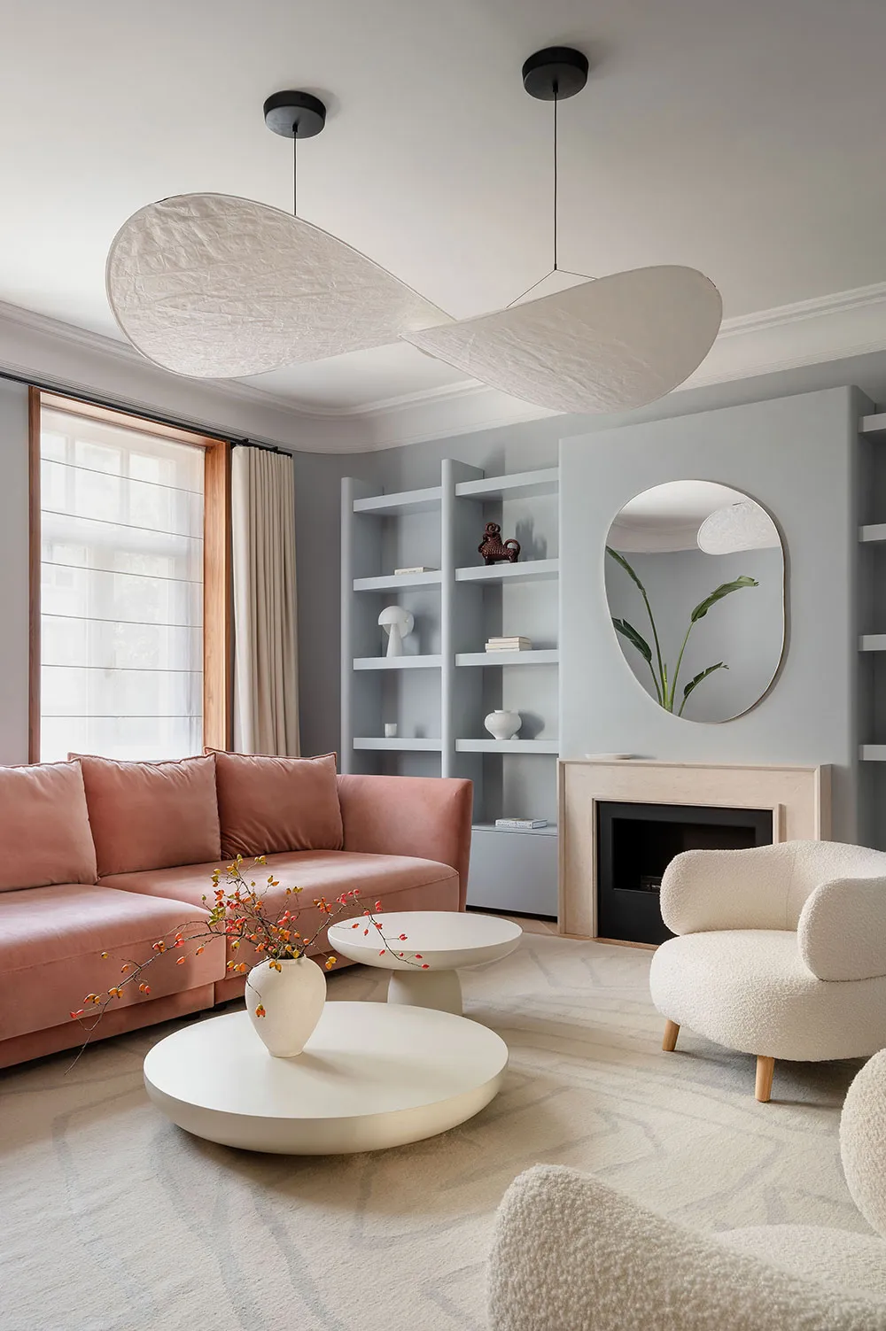 キーウに住む若い家族向けの、柔らかな雰囲気のモダンなインテリア - Gallery image 7