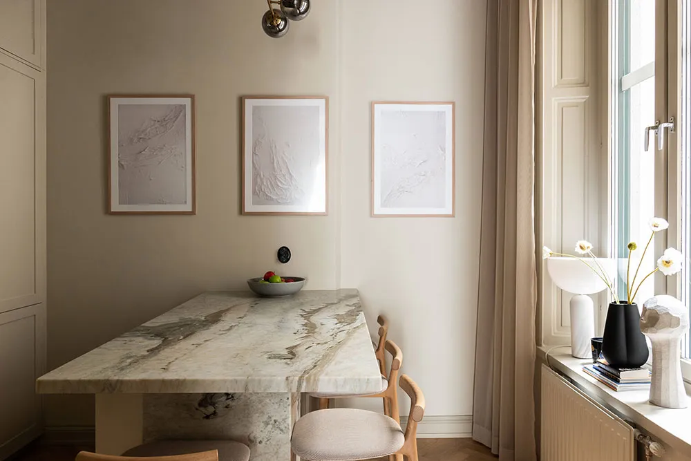 Small 2-room apartment in stylish muted tones (42 sq. m) - Gallery image 6