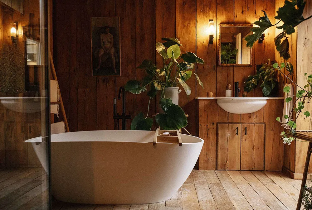 Полностью деревянный коттедж с видом на озеро в Англии - Gallery image 16