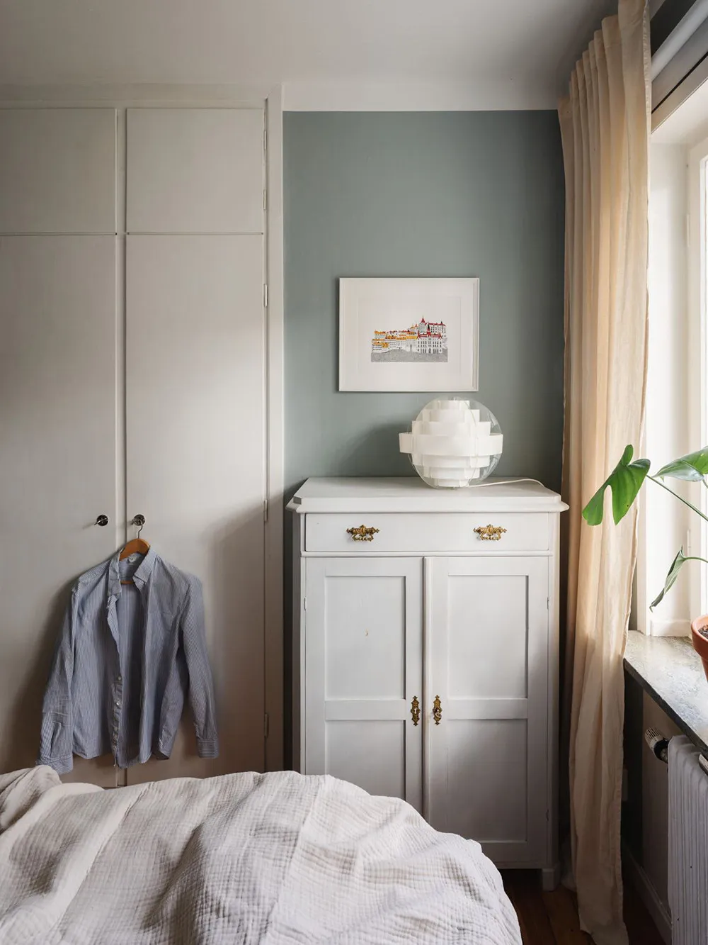 How in a country house: apartment with a fireplace and views of pine trees in Stockholm (63 sq. m) - Gallery image 19