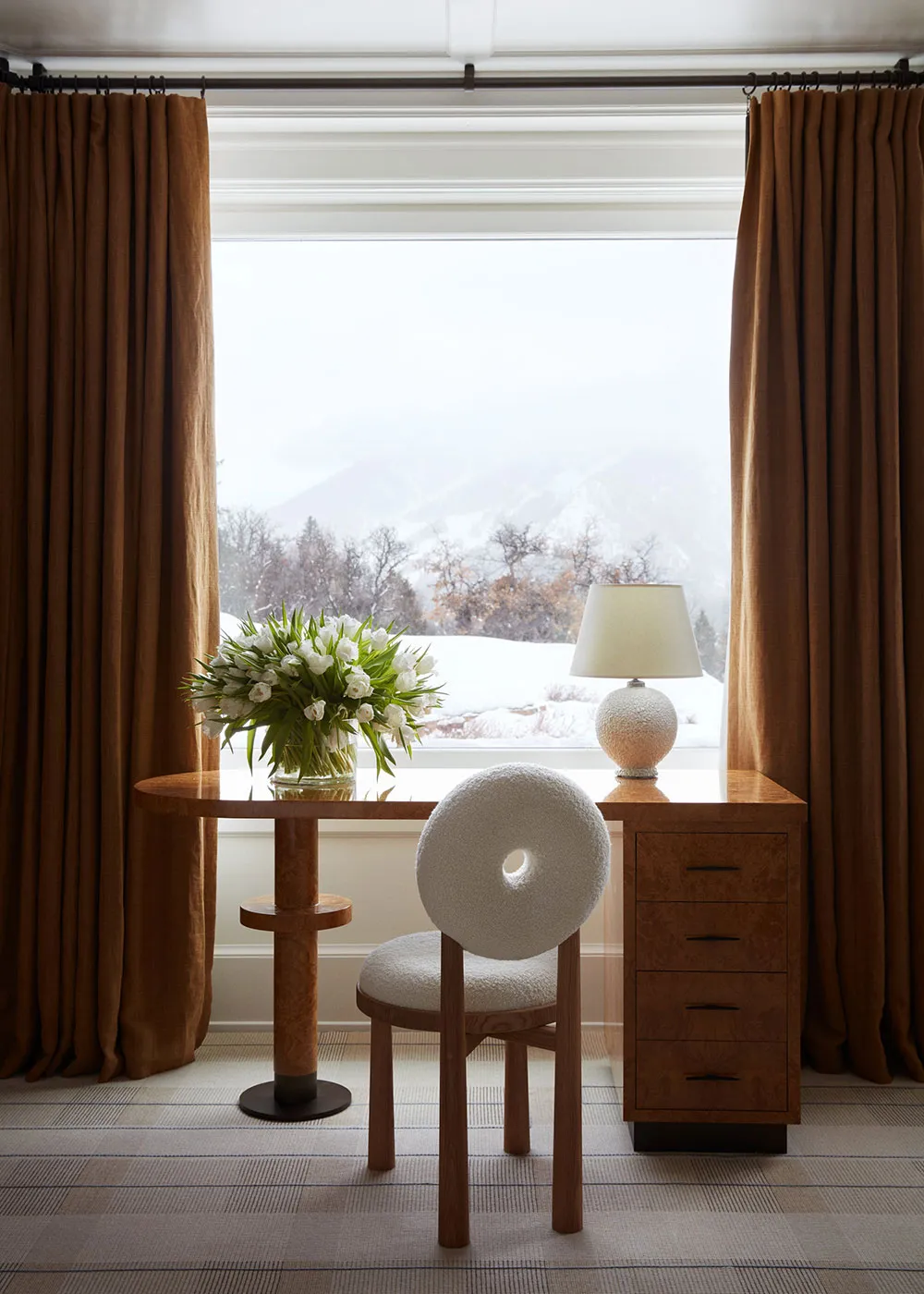 Design moderne et lumineux pour une maison de montagne familiale à Aspen - Gallery image 8