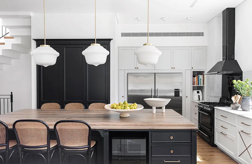 Красивий чорно-білий інтер'єр в Ізраїлі - Gallery image 9