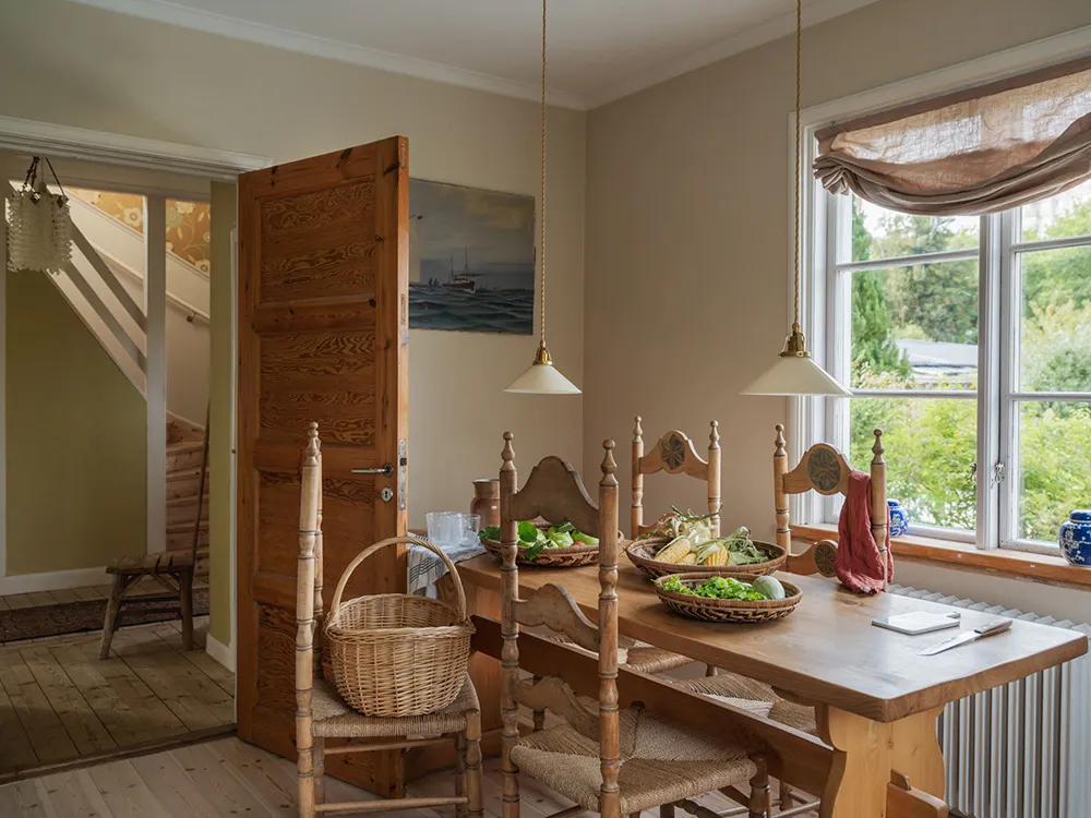 Charming traditional villa in Stockholm with water access - Gallery image 17