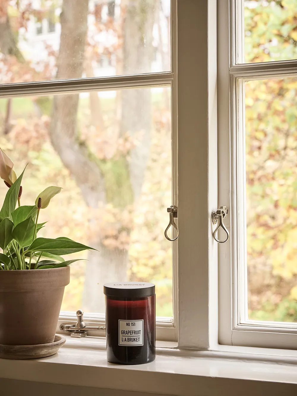 Приятная скандинавская квартира в оливковых тонах (66 кв. м) - Gallery image 18