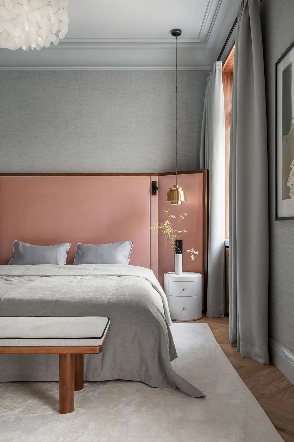 キーウに住む若い家族向けの、柔らかな雰囲気のモダンなインテリア - Gallery image 29