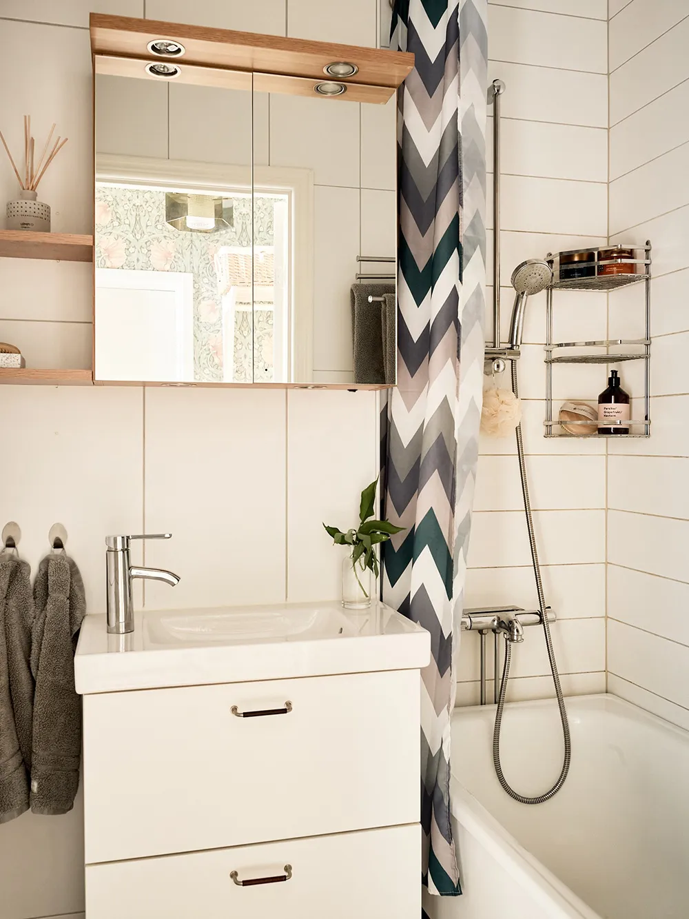 Приятная скандинавская квартира в оливковых тонах (66 кв. м) - Gallery image 19