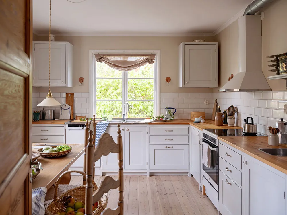 Charming traditional villa in Stockholm with water access - Gallery image 15