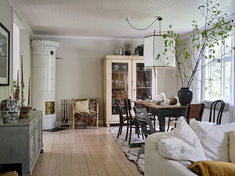 Un charmant domaine de campagne dans un cottage historique en Suède - Gallery image 16