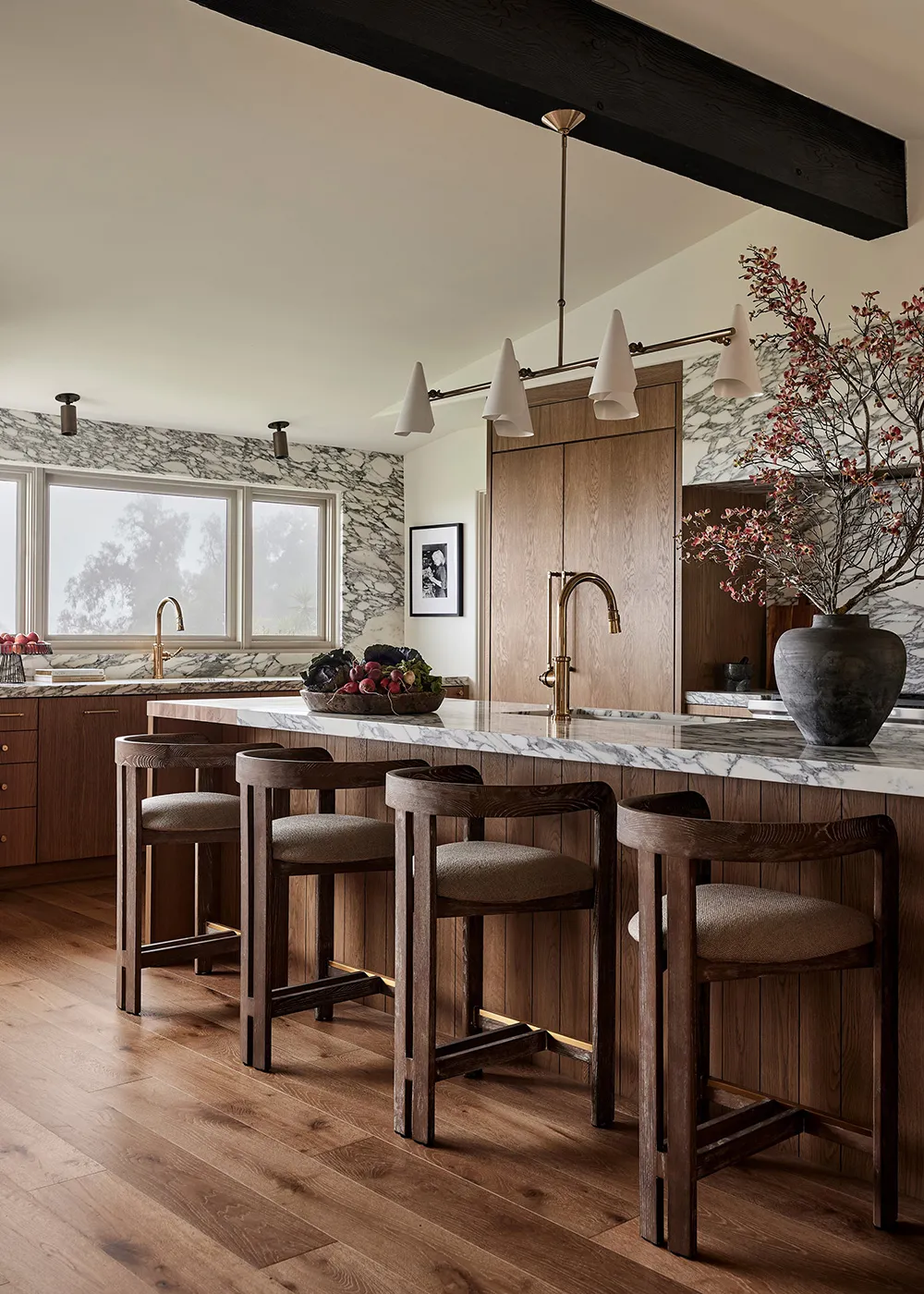 Расслабленная калифорнийская элегантность в дизайне виллы в испанском стиле - Gallery image 6