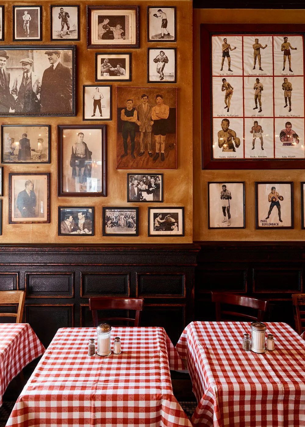 Reserved Modern Elegance in Interior Photography by David Chow - Gallery image 11