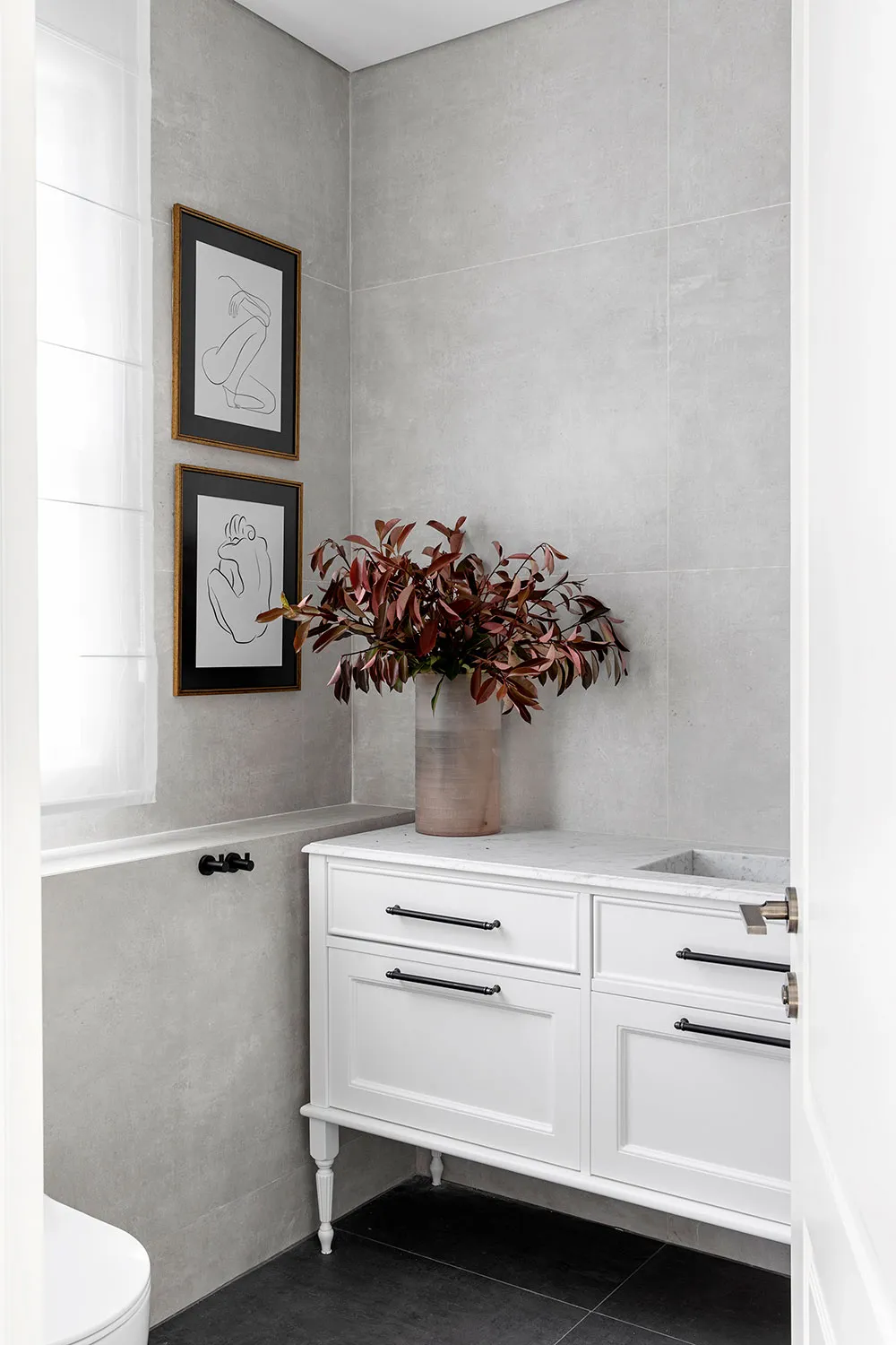 Красивий чорно-білий інтер'єр в Ізраїлі - Gallery image 30