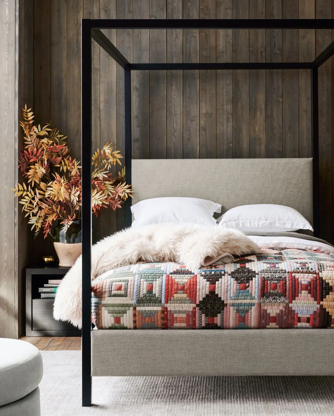 Interiores acogedores y cálidos del catálogo otoñal de Pottery Barn - Gallery image 1