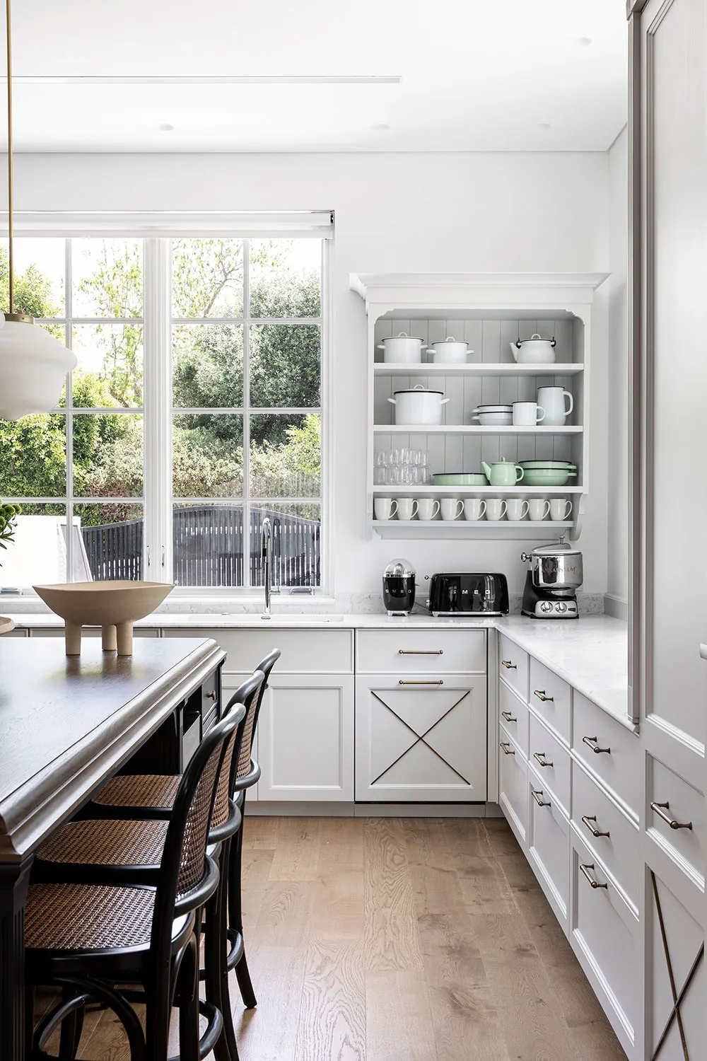 Красивий чорно-білий інтер'єр в Ізраїлі - Gallery image 11