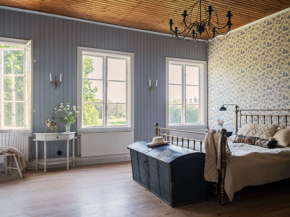 Large and Bright Cottage in the Building of an Old Rural School in Sweden - Gallery image 33