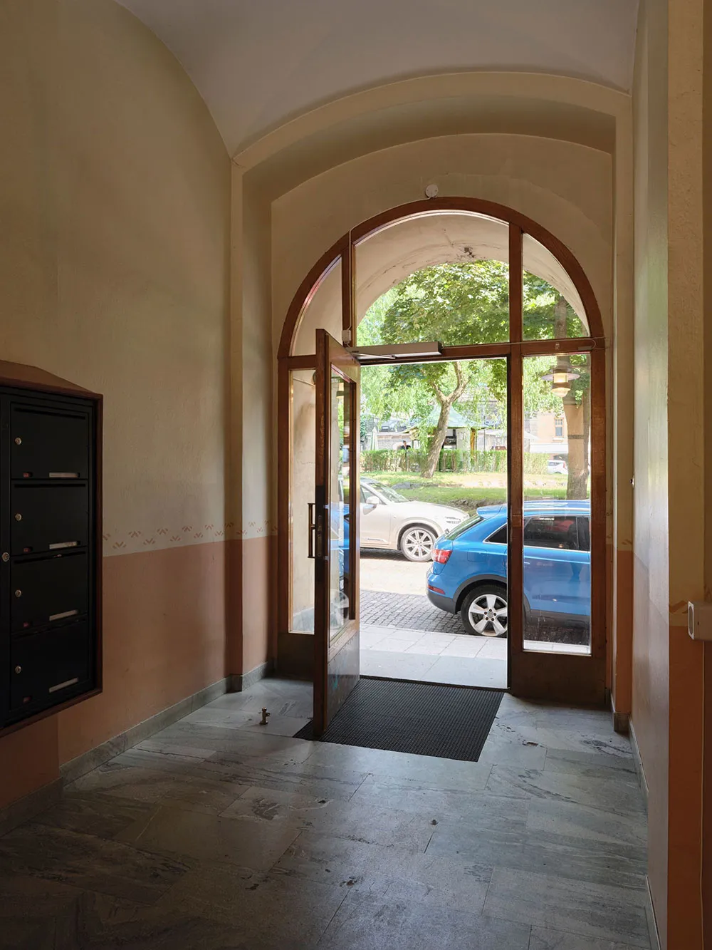 Parc vue par la fenêtre : un cadre cosy pour les intérieurs - Gallery image 38