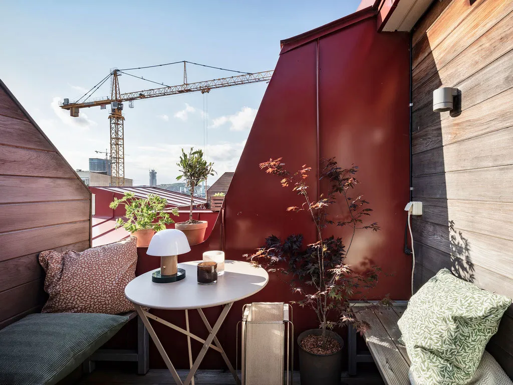 Biała mansarda z pięknym wnętrzem w Gotenborze (55 m²) - Gallery image 22