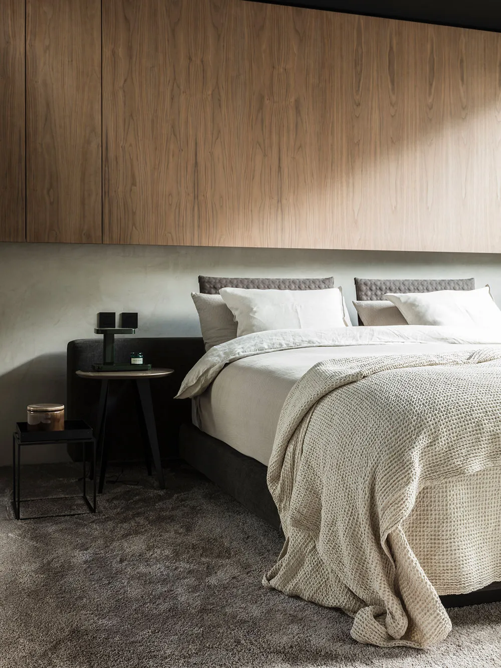 Minimalistisches Interior eines Hauses in Belgien mit stylischen schwarzen Akzenten - Gallery image 12