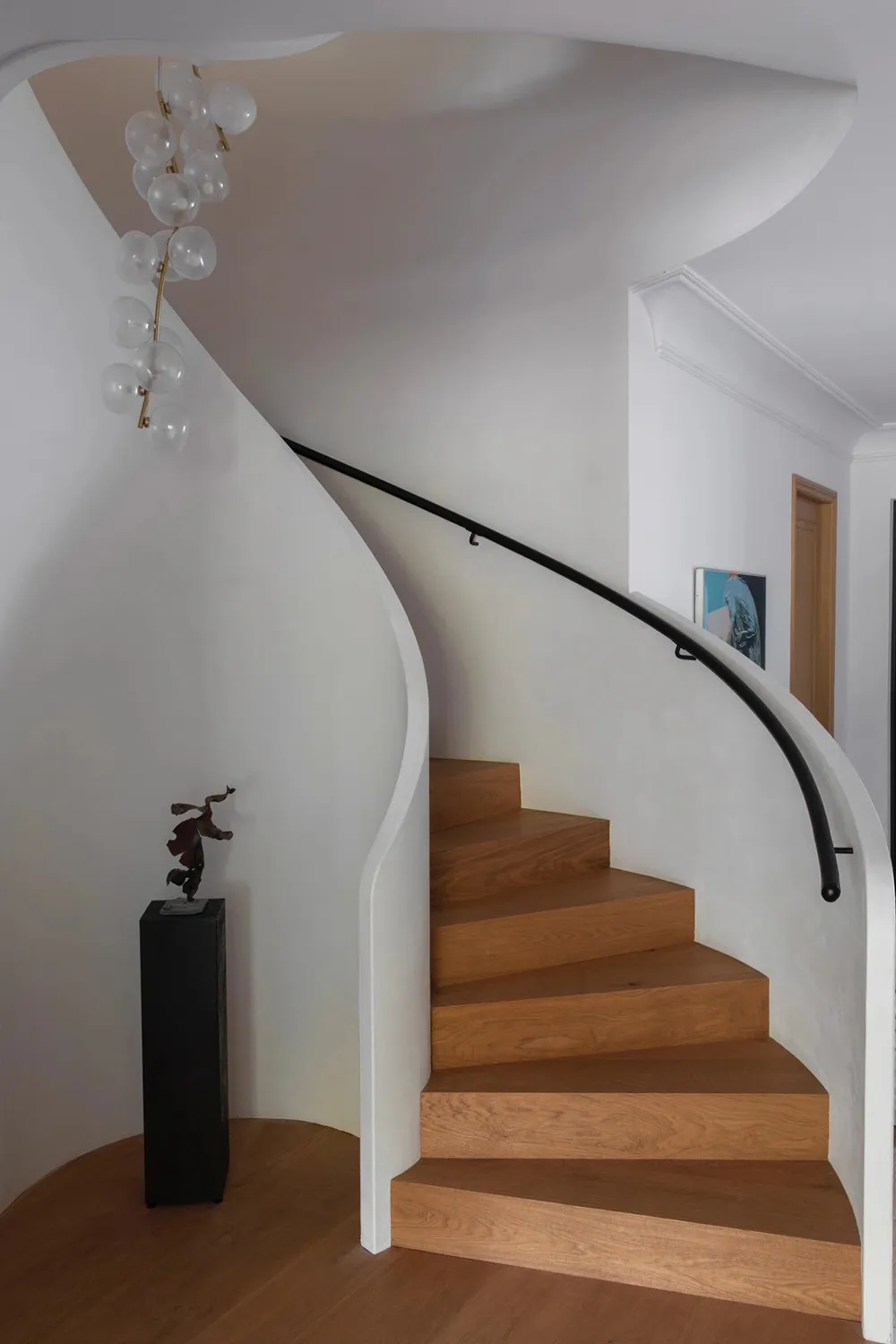 Изысканный современный дизайн в мягкой гамме: исторический дом в Торонто - Gallery image 21