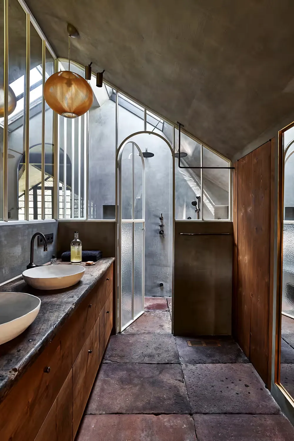 Незвичайний дім дизайнера в Антверпені - Gallery image 13