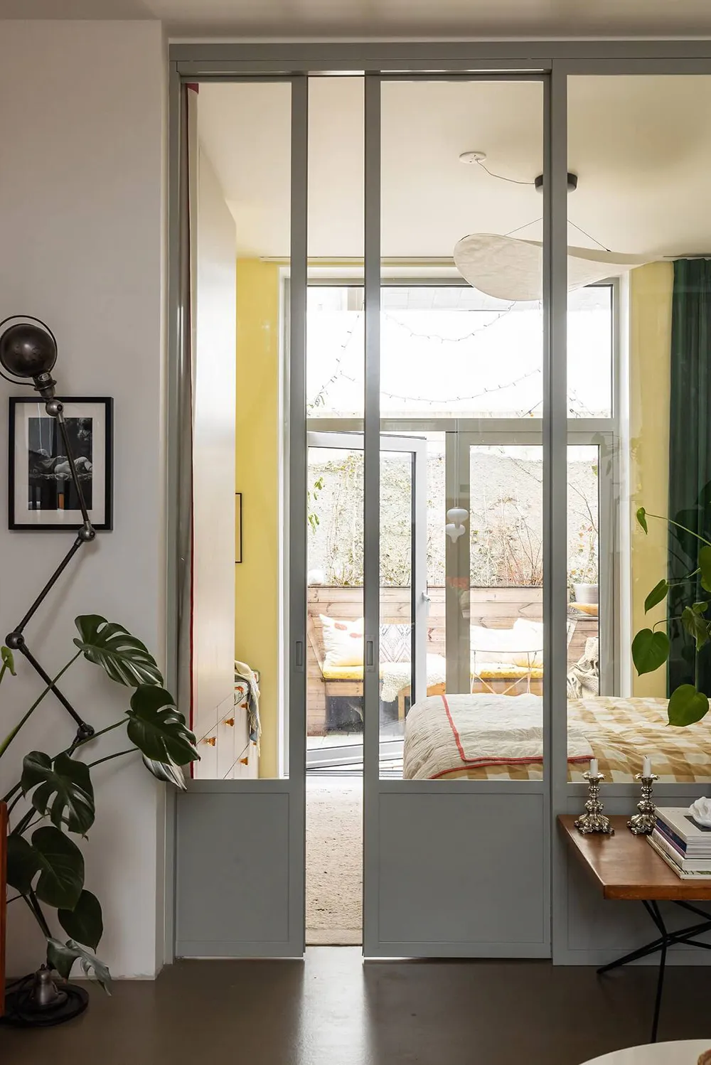 Unusual Apartment in a Semi-Basement in Stockholm - 8