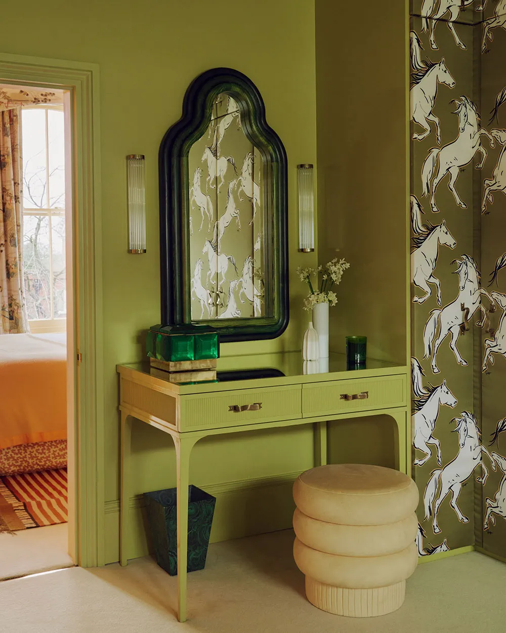 Розовый, лимонный, салатовый: удивительный дизайн исторического дома в Лондоне - Gallery image 11