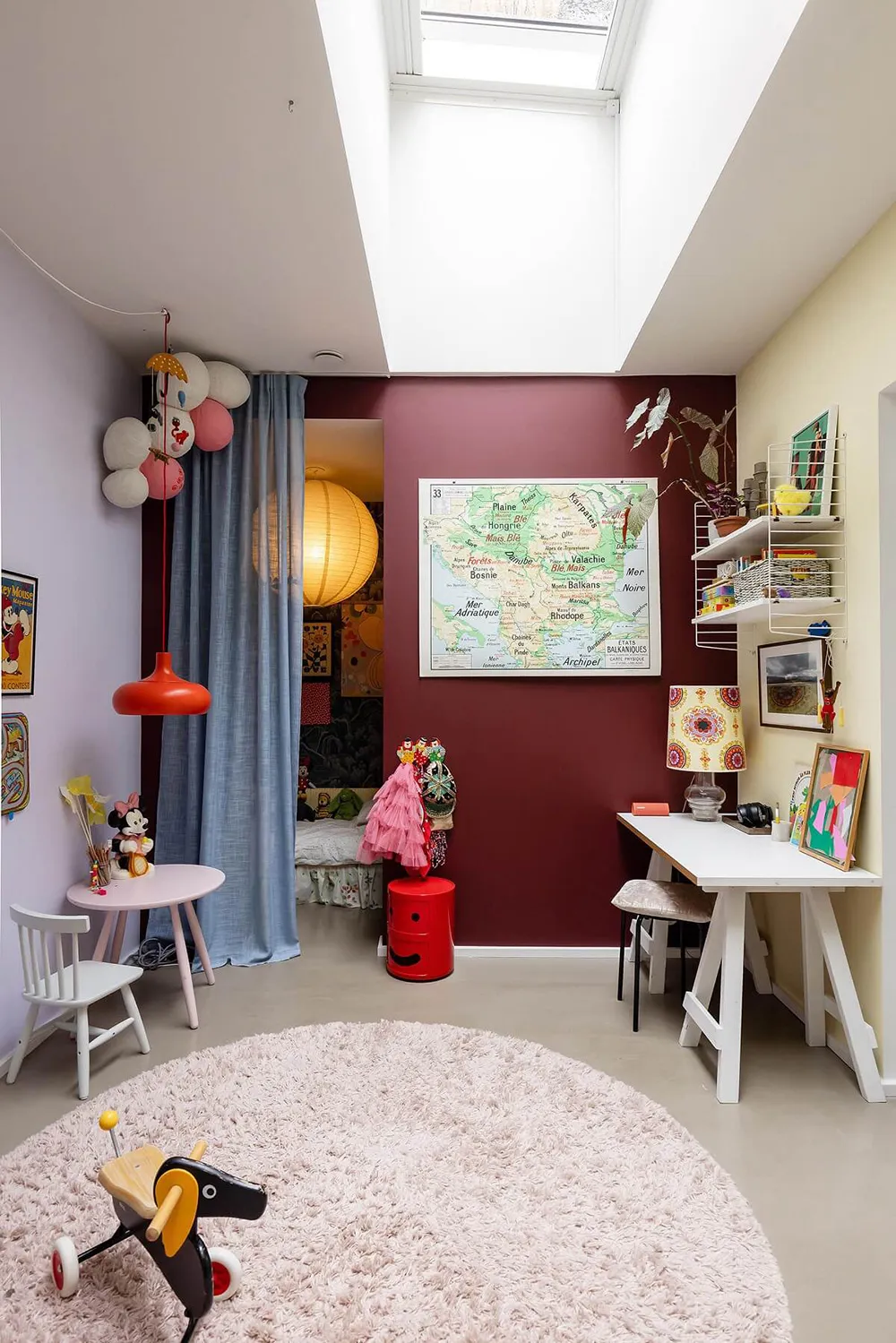 Unusual Apartment in a Semi-Basement in Stockholm - 23