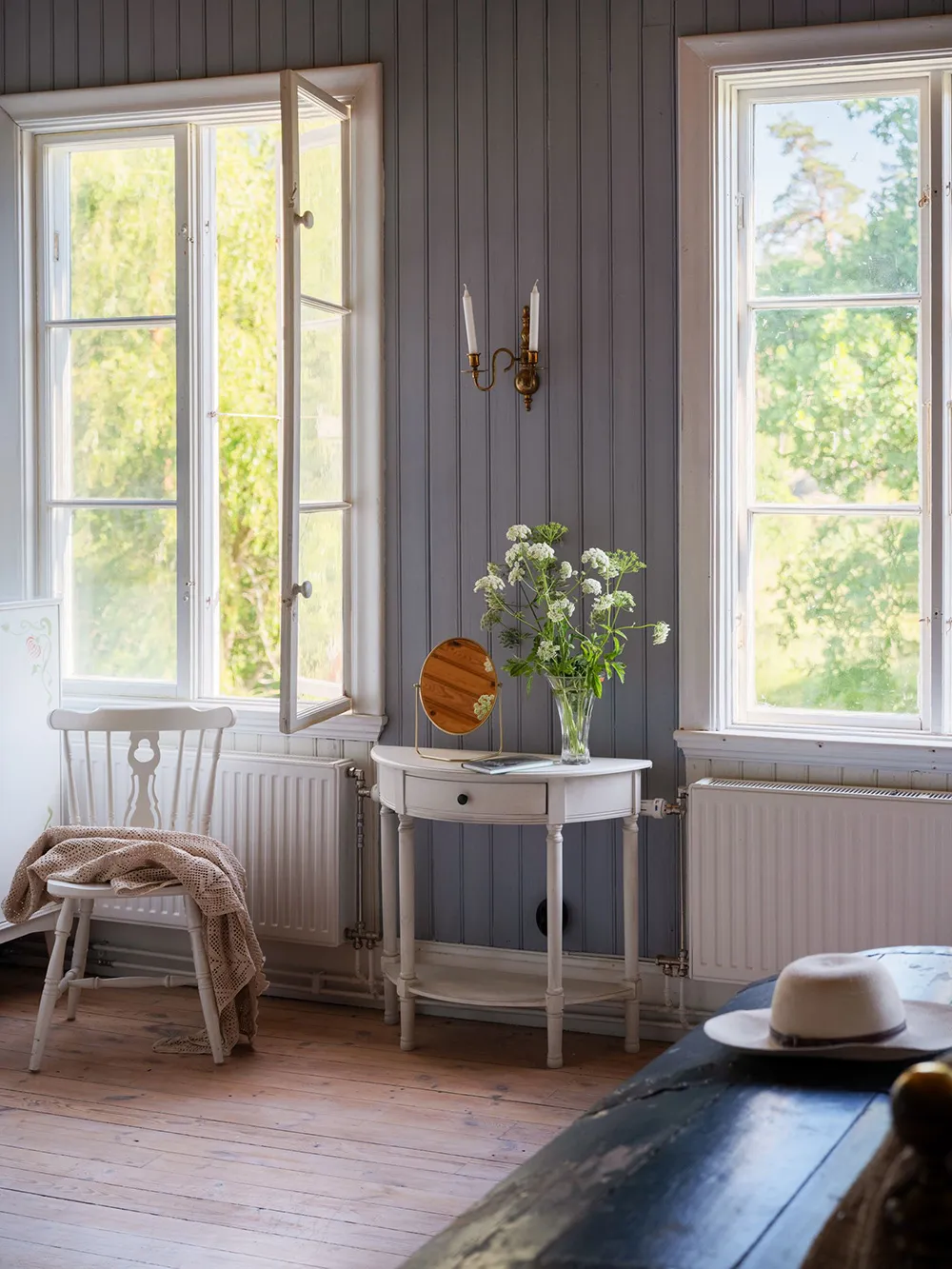 Large and Bright Cottage in the Building of an Old Rural School in Sweden - Gallery image 30