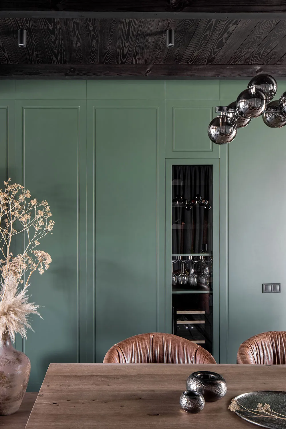 Modernes touches dans le design d'une maison en bois près de Kiev - Gallery image 6