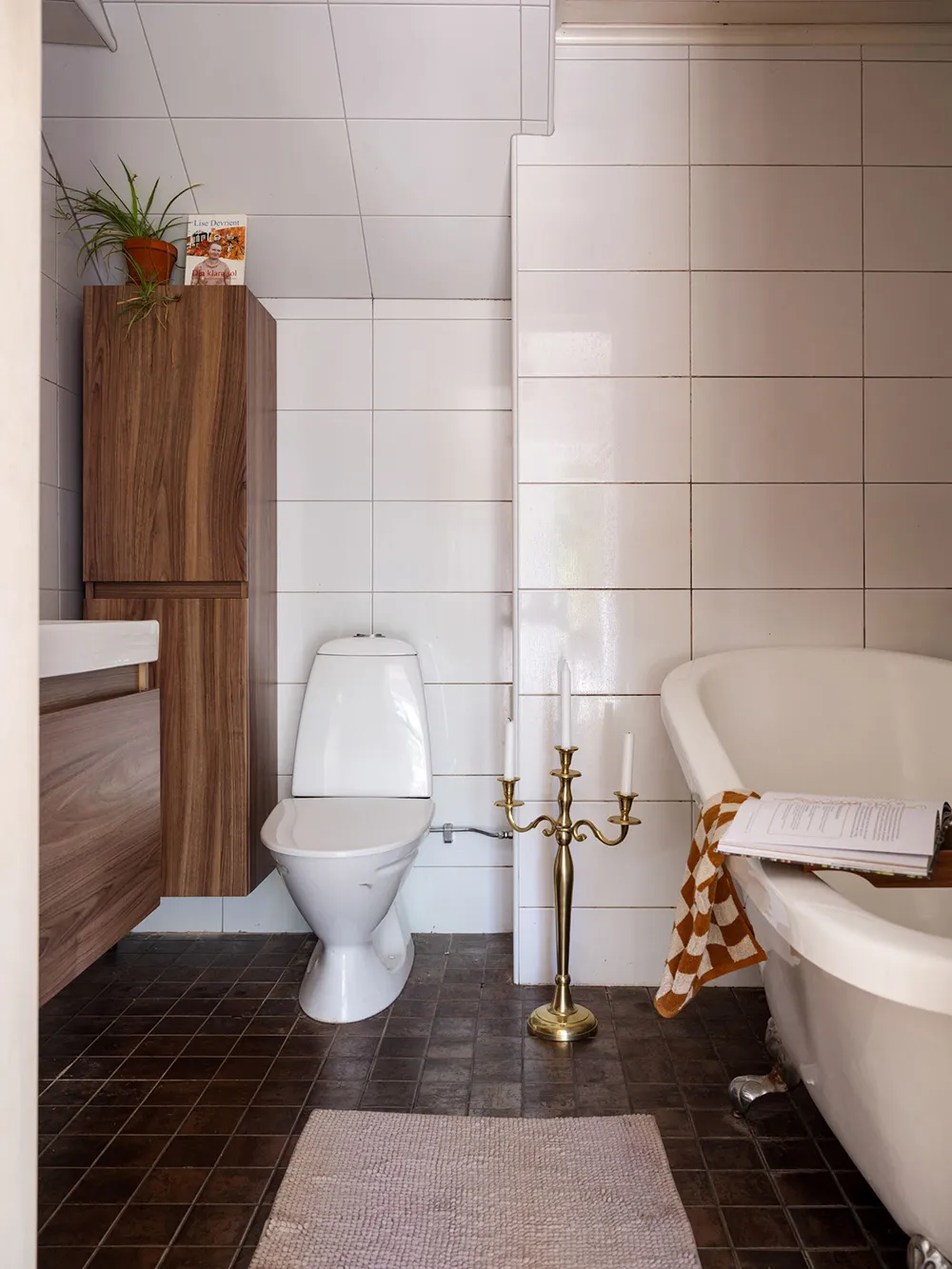 Large and Bright Cottage in the Building of an Old Rural School in Sweden - Gallery image 39