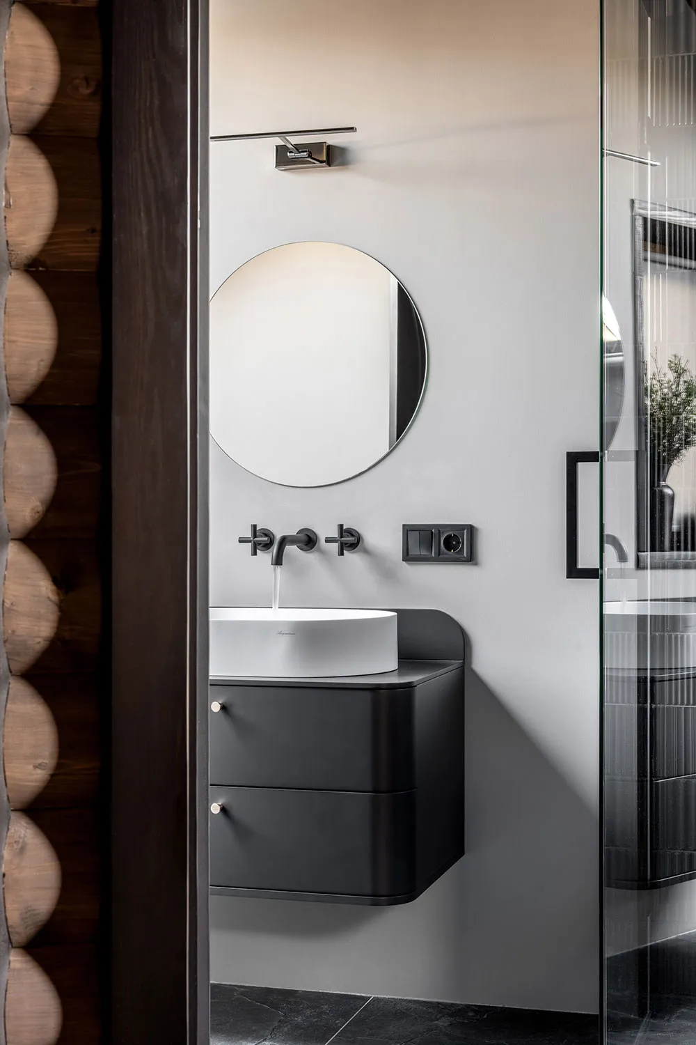 Modernes touches dans le design d'une maison en bois près de Kiev - Gallery image 15