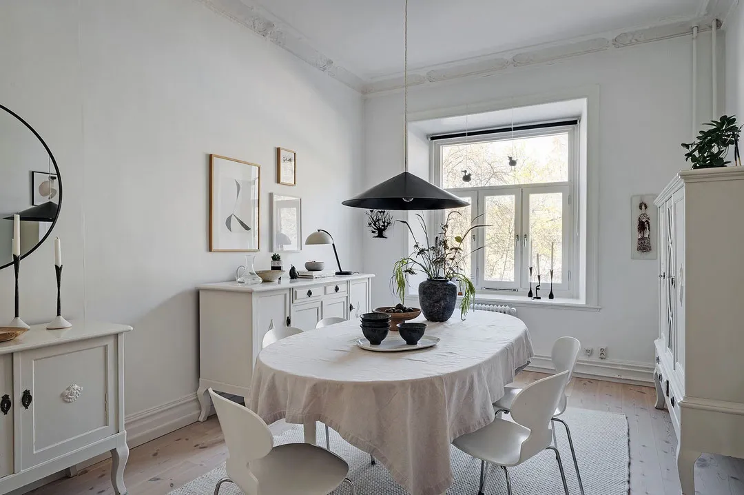 Apartamento escandinavo con sofá a rayas - Gallery image 11