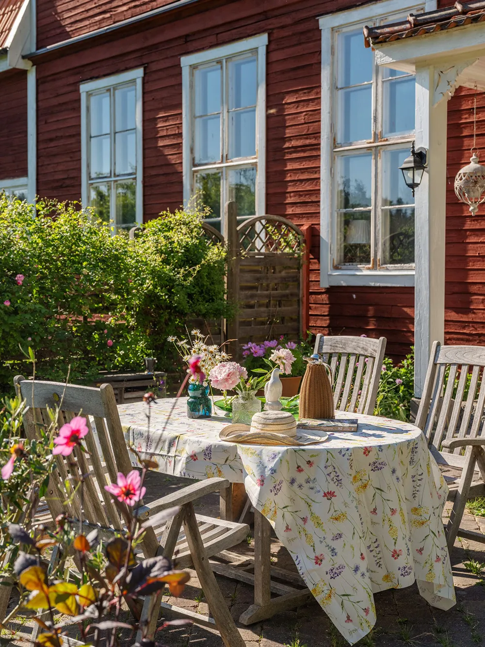 Large and Bright Cottage in the Building of an Old Rural School in Sweden - Gallery image 14