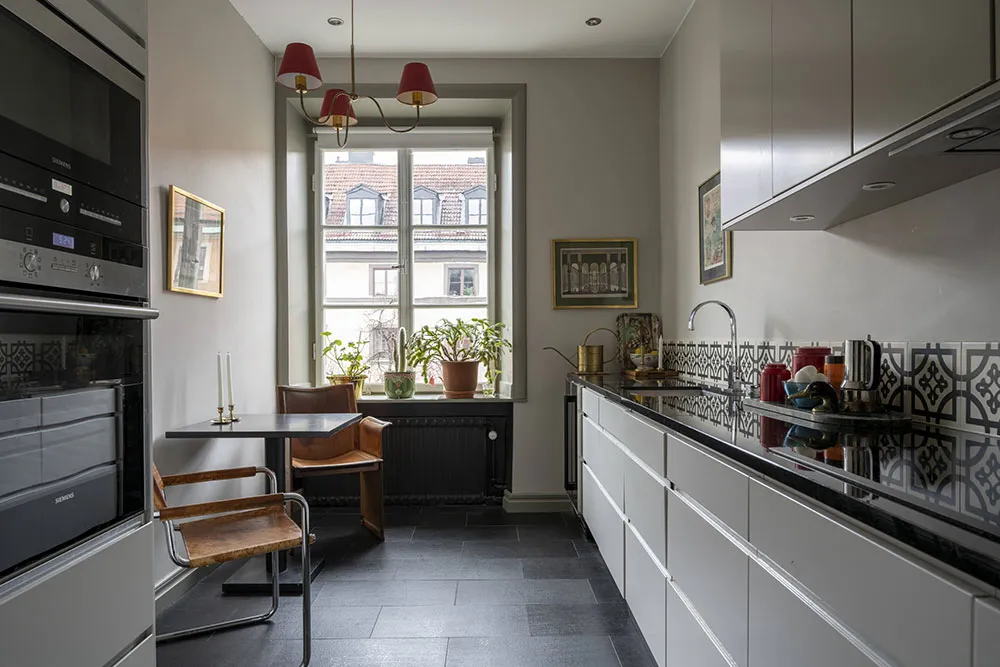 Appartement mit Kontrasten in Stockholm (85 qm) - Gallery image 17