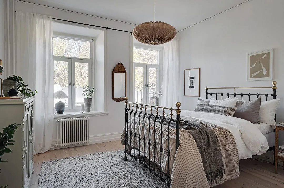 Apartamento escandinavo con sofá a rayas - Gallery image 14