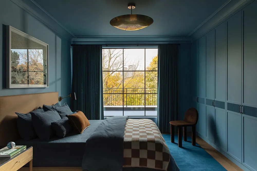 Изысканный современный дизайн в мягкой гамме: исторический дом в Торонто - Gallery image 26