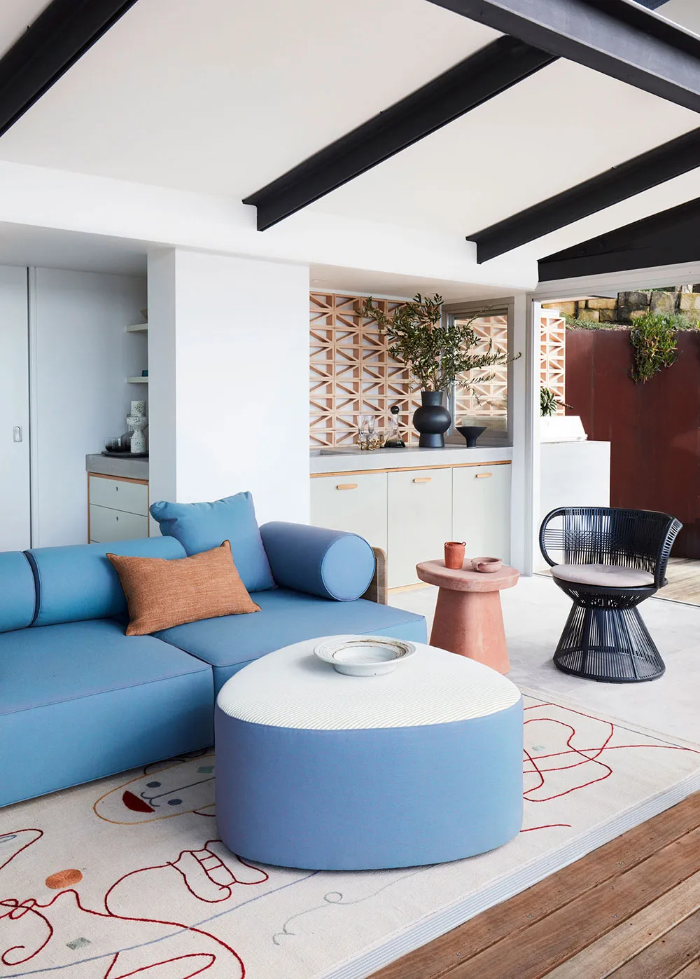 Терракота та безмежні морські пейзажі: пляжний будинок у Австралії - Gallery image 13