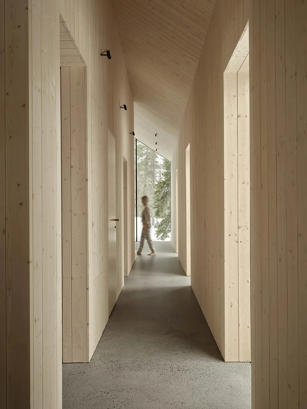 Деревянный минимализм в лесах Финляндии - Gallery image 9