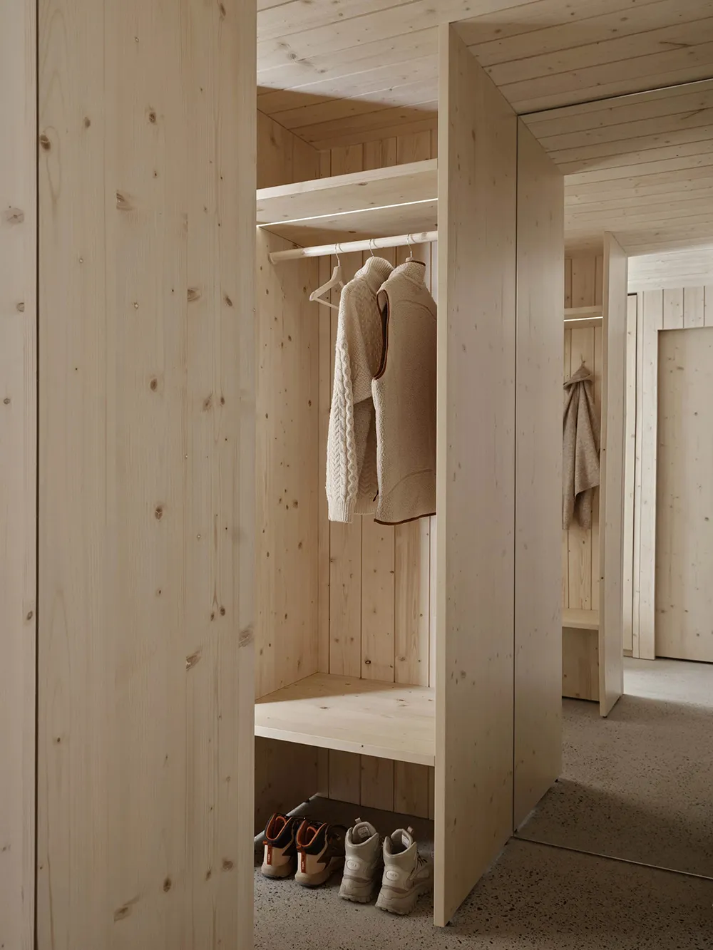 Деревянный минимализм в лесах Финляндии - Gallery image 16