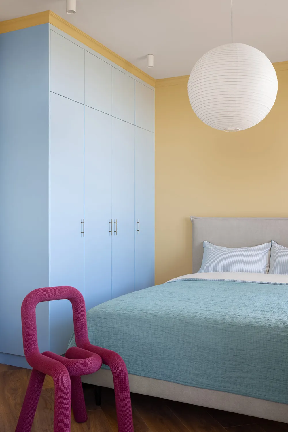 Colorful Design of a Small Apartment with Complex Layout in Almaty (45 sq. m) - Gallery image 7