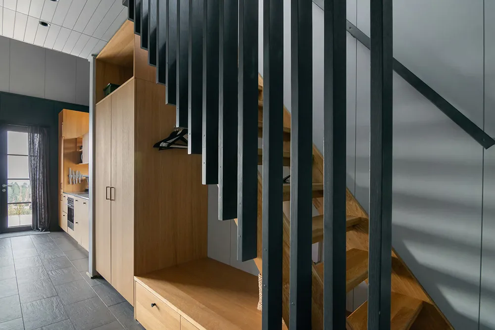 Dark Outside and Inside: Modern Scandinavian Cottage in Nature - Gallery image 6