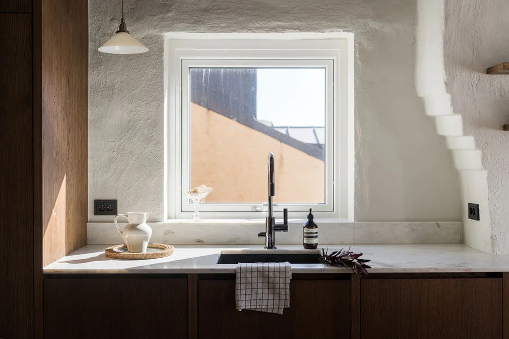 Style décor pour un espace élégant sous toit à Stockholm - Gallery image 11